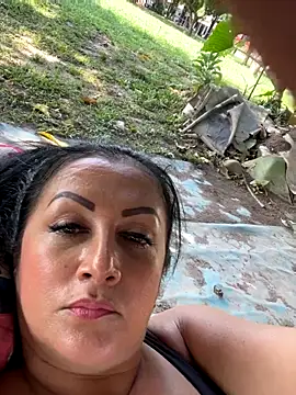 Milk chloe online show from September 12, 7:32 pm