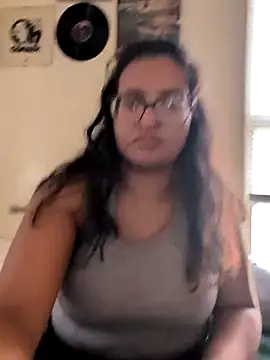 pvinkilla online show from September 21, 1:43 pm