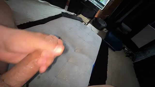 Elithee  ass    online show from October 27, 8:58 pm