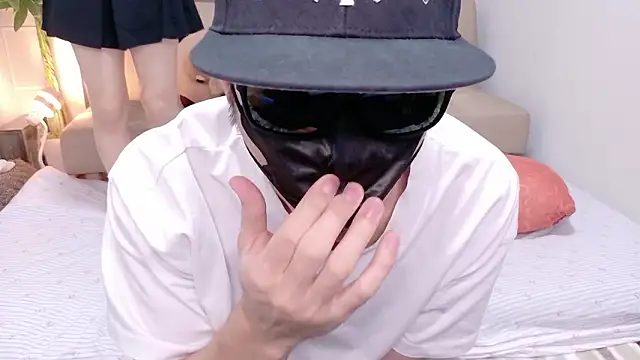 Mia--meow online show from November 8, 4:17 am