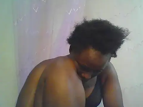 EBONYVANILLA02 online show from October 5, 11:59 am