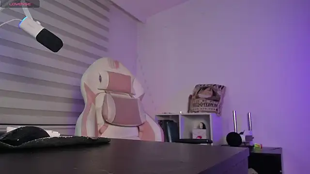 Gaby Miller22 online show from November 27, 12:13 am