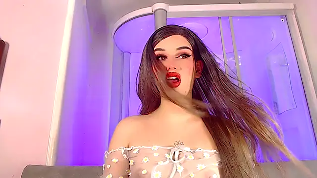 sexy-luna-star-ts online show from October 2, 11:32 pm