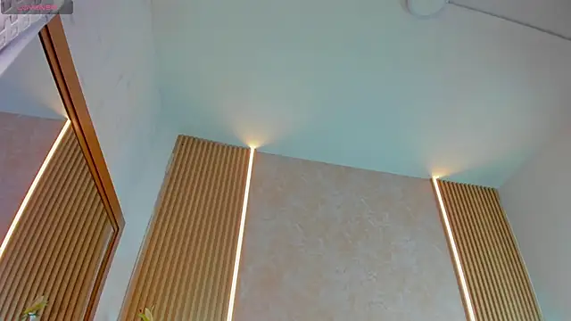 BILIE ROUSE1 online show from April 2, 3:04 am