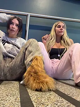 delicioussdixie online show from October 31, 6:15 am