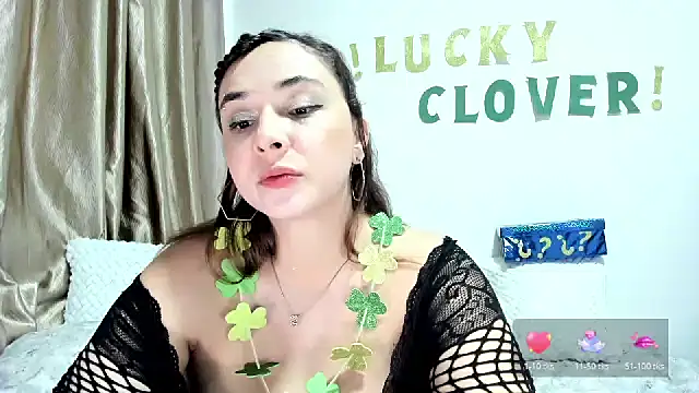 SuzyGamingFairy online show from March 16, 10:46 pm