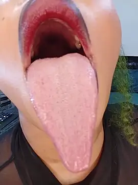 Sugartonguexx online show from March 3, 7:09 pm