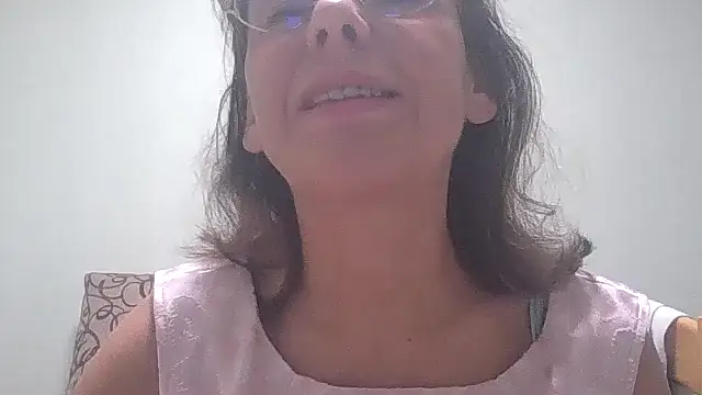 HollyJewel online show from October 2, 5:51 pm