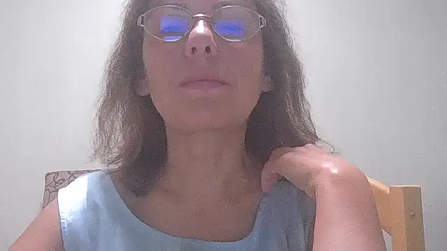 HollyJewel online show from September 12, 5:53 pm