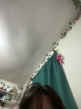 indiegirl666 online show from January 17, 4:42 am