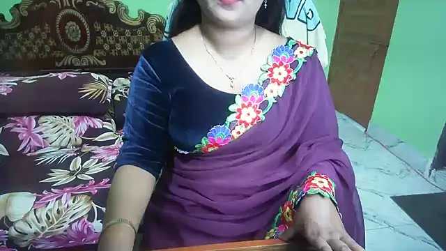 BengaliQueenStar online show from March 4, 5:19 pm
