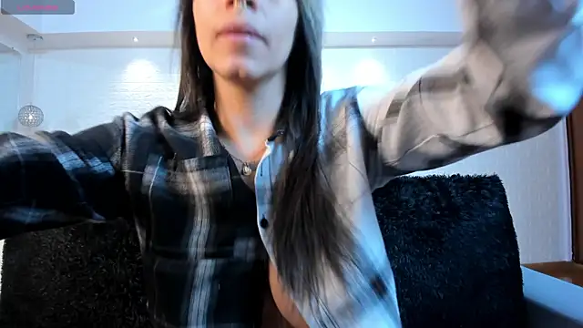 violet scott online show from October 6, 10:43 am