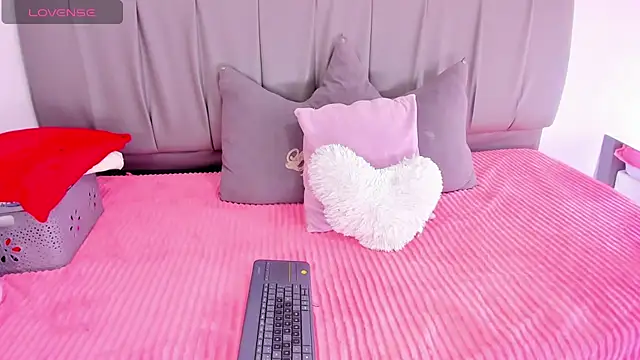 Cherllynn online show from October 23, 3:29 pm