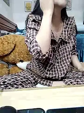 cream1299 online show from January 13, 12:09 pm