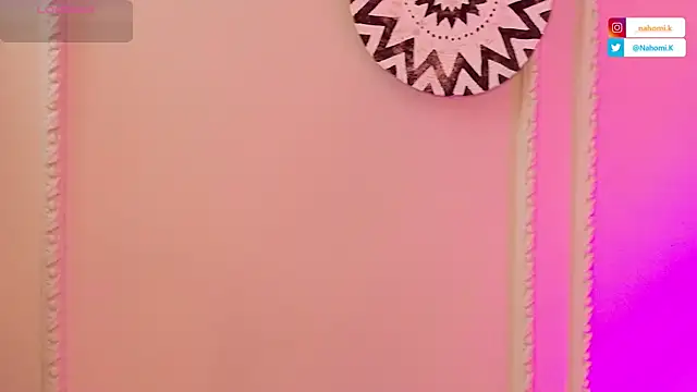 Nahomi King online show from December 16, 1:06 pm