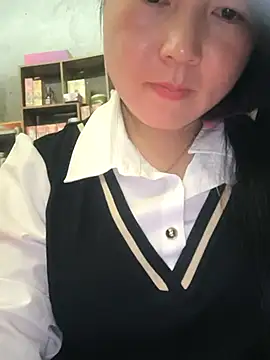 Sweetlove 77 online show from November 29, 1:15 pm