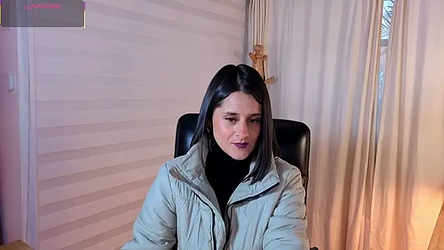 Alice milf  online show from December 1, 11:14 am