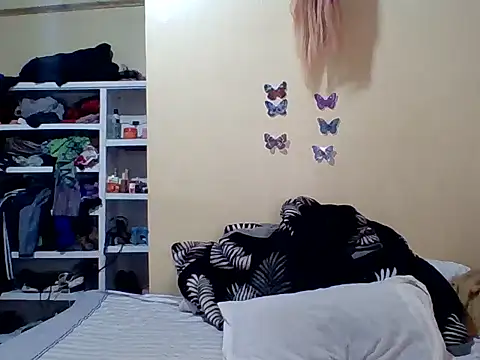 Zara Twilight online show from December 4, 10:21 pm