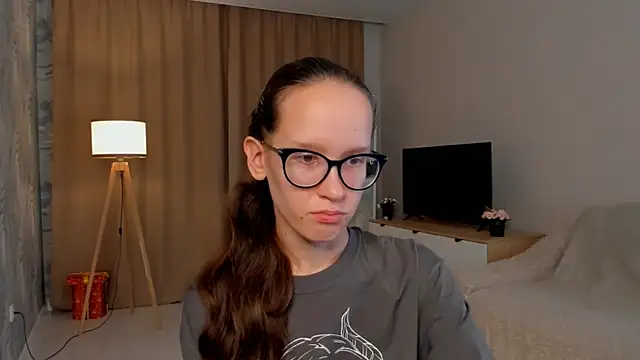 BettyBrowni online show from September 23, 4:05 pm