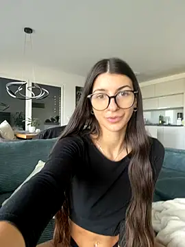 Wildberry  online show from November 18, 8:59 am