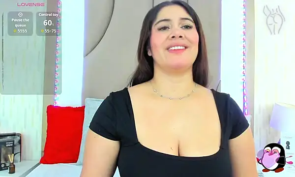 ThyaraJhons online show from September 23, 12:03 pm