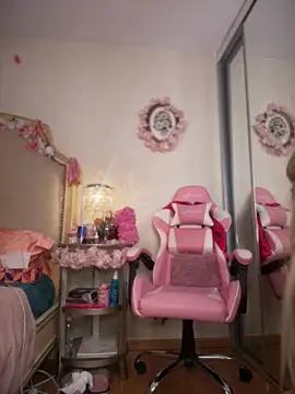 maddisonblush online show from December 17, 6:12 pm