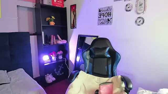 Amy hoy69 online show from October 9, 3:10 am