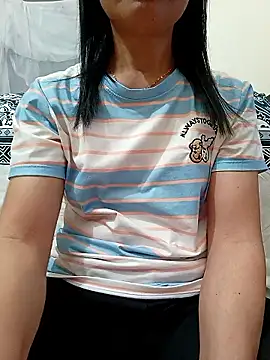 Asian girl13 online show from May 2, 11:52 pm