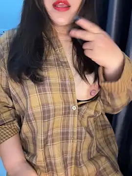 --Lyly-- online show from March 31, 6:24 am