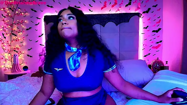 BriannaBrave online show from October 16, 4:26 am