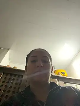 luna asss online show from May 6, 1:20 am