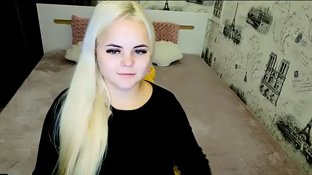 lovely-eyes online show from September 11, 5:57 pm