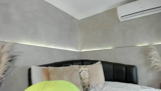 Nicol Lopez 1 online show from October 27, 10:04 pm