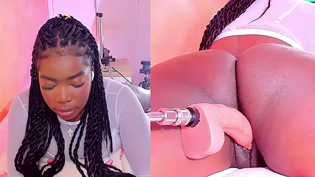 zoeethompson cm online show from April 8, 10:50 am