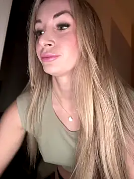 Micky Muffin online show from October 4, 1:39 pm