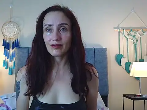 IberianMoonMK online show from January 9, 5:17 pm