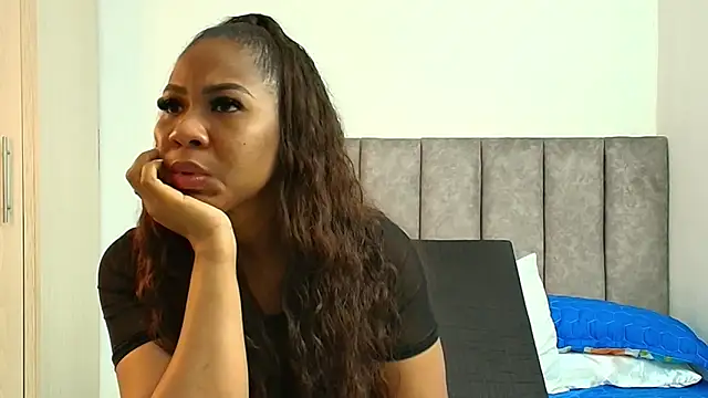 karina lewis  online show from December 1, 4:05 am