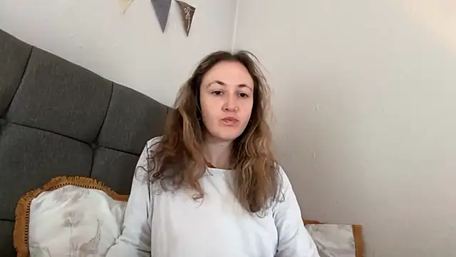 Littlelolo60 online show from September 16, 8:11 am