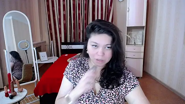 supersex 96 online show from October 12, 6:10 pm