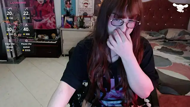 Avril2001 online show from April 4, 3:38 am