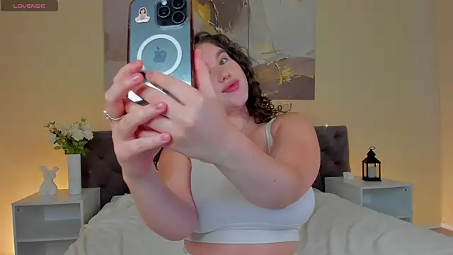 Ariella Sol online show from March 21, 9:14 am