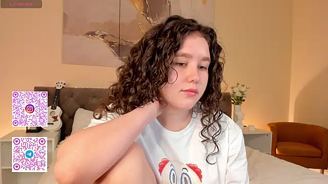 Ariella Sol online show from September 19, 12:09 am