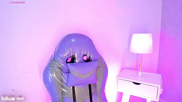 Cameliaa Smiith online show from March 4, 5:03 am