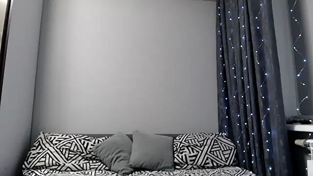 SierraSky  online show from February 12, 8:32 pm