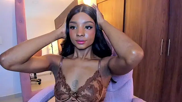 alikahouston4 online show from March 5, 2:18 am