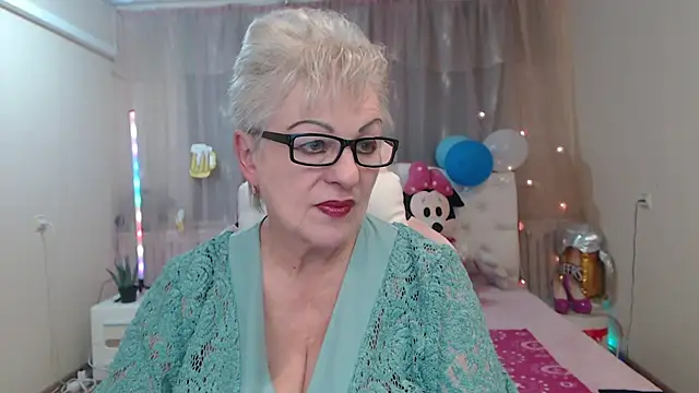 KayleSmoll online show from October 2, 6:46 pm