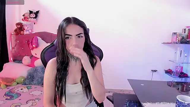 Alice ch1 online show from March 20, 5:18 pm