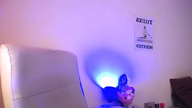 elektraa sky11 online show from March 21, 10:15 pm