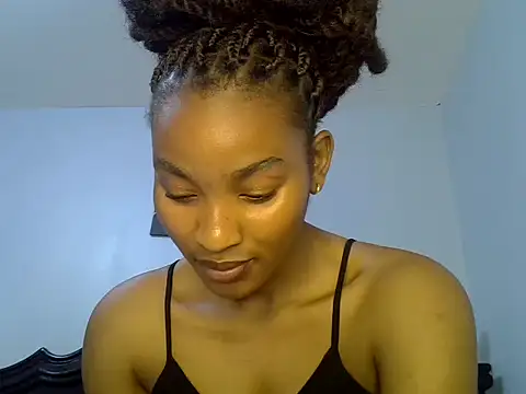 cute-alexis online show from May 16, 11:31 am