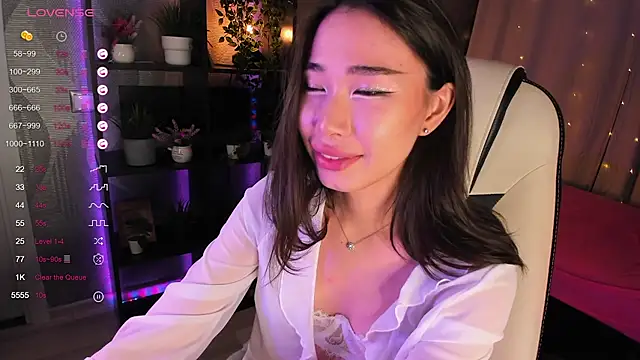 sensualily online show from October 1, 4:23 pm